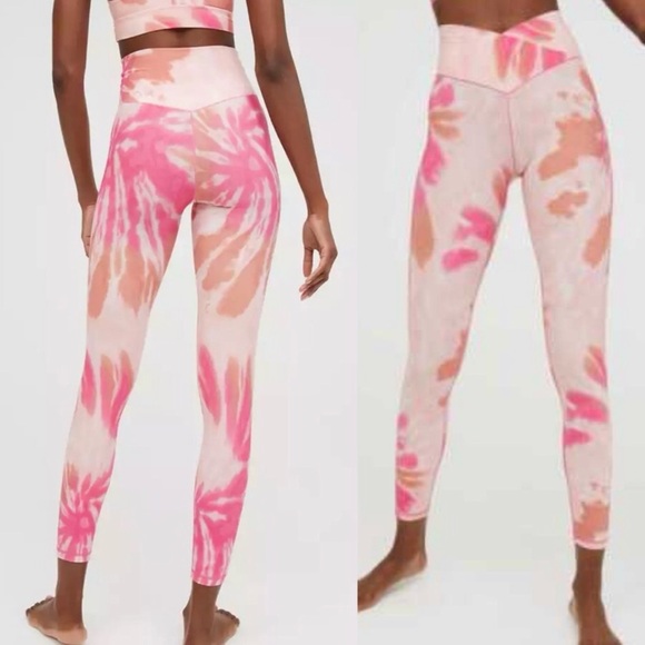 Offline by Aerie Real Me Tie-Dye High Waisted Crossover Leggings - Picture 3 of 4
